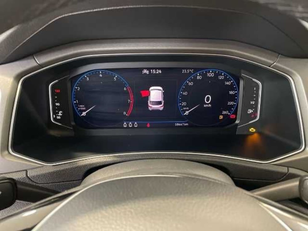 Volkswagen T-Roc usata a Pistoia (13)