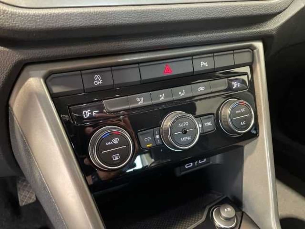 Volkswagen T-Roc usata a Pistoia (15)