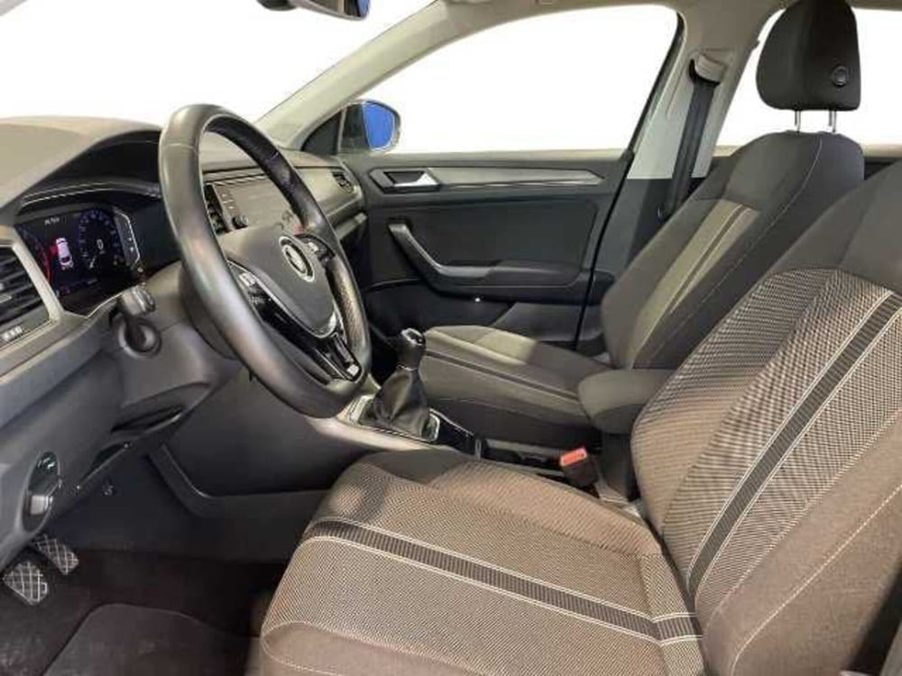 Volkswagen T-Roc usata a Pistoia (9)