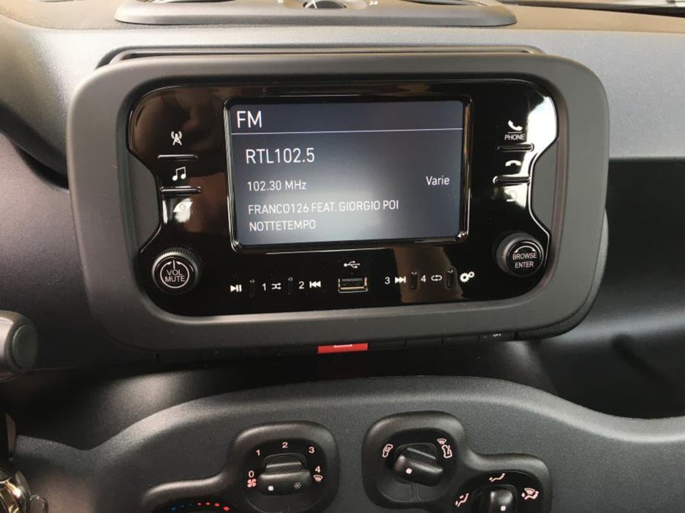 Fiat Panda Cross nuova a Cuneo (14)
