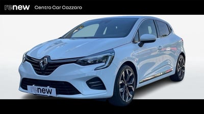 Renault Clio Full Hybrid E-Tech 140 CV 5 porte Intens del 2021 usata a Saronno