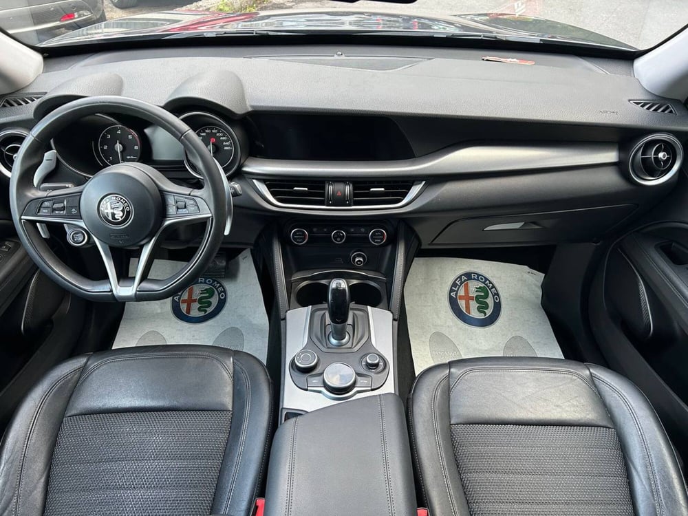 Alfa Romeo Stelvio usata a Ancona (11)