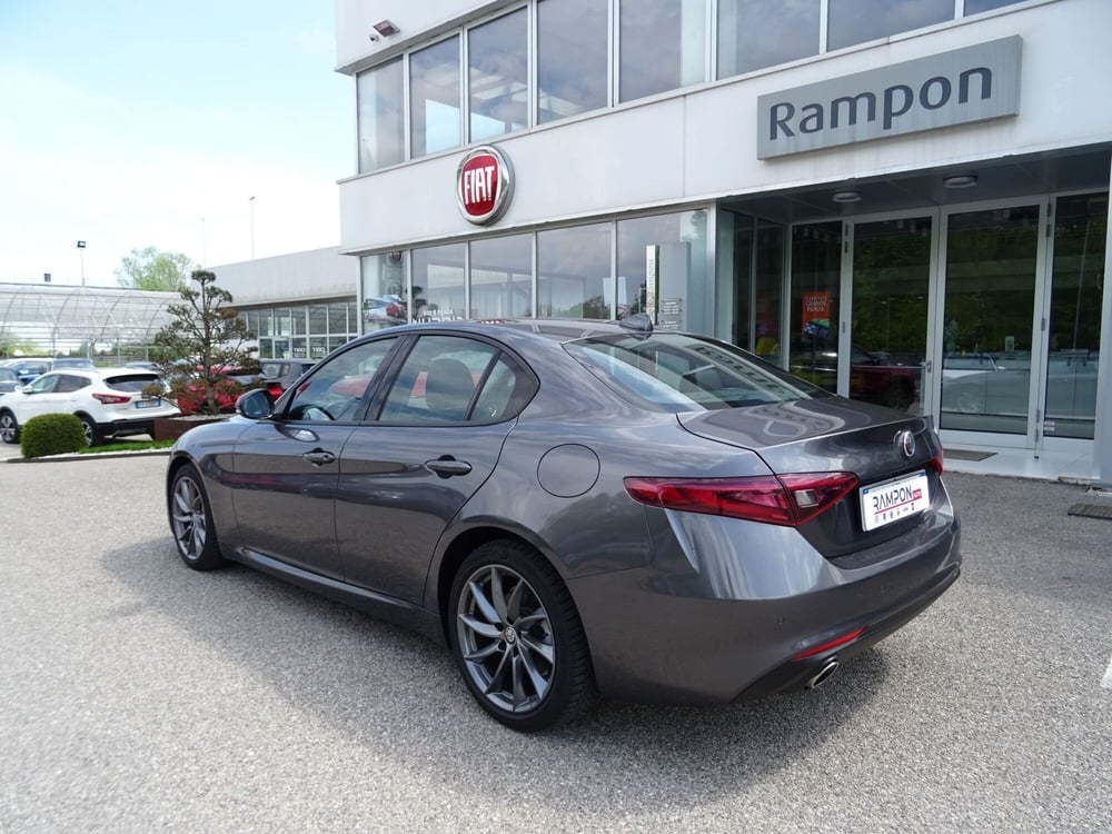 Alfa Romeo Giulia usata a Venezia (5)