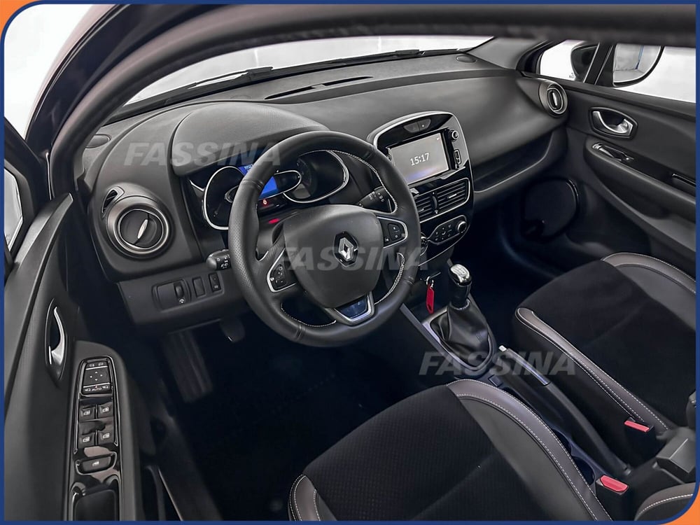 Renault Clio Sporter usata a Milano (9)