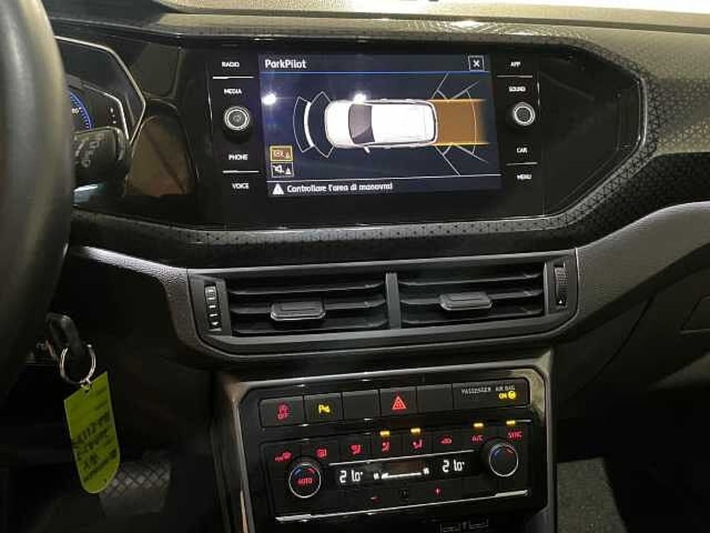 Volkswagen T-Cross usata a Genova (13)