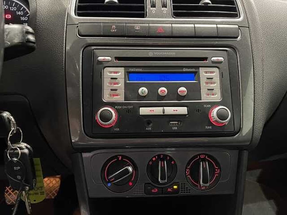 Volkswagen Polo usata a Genova (13)