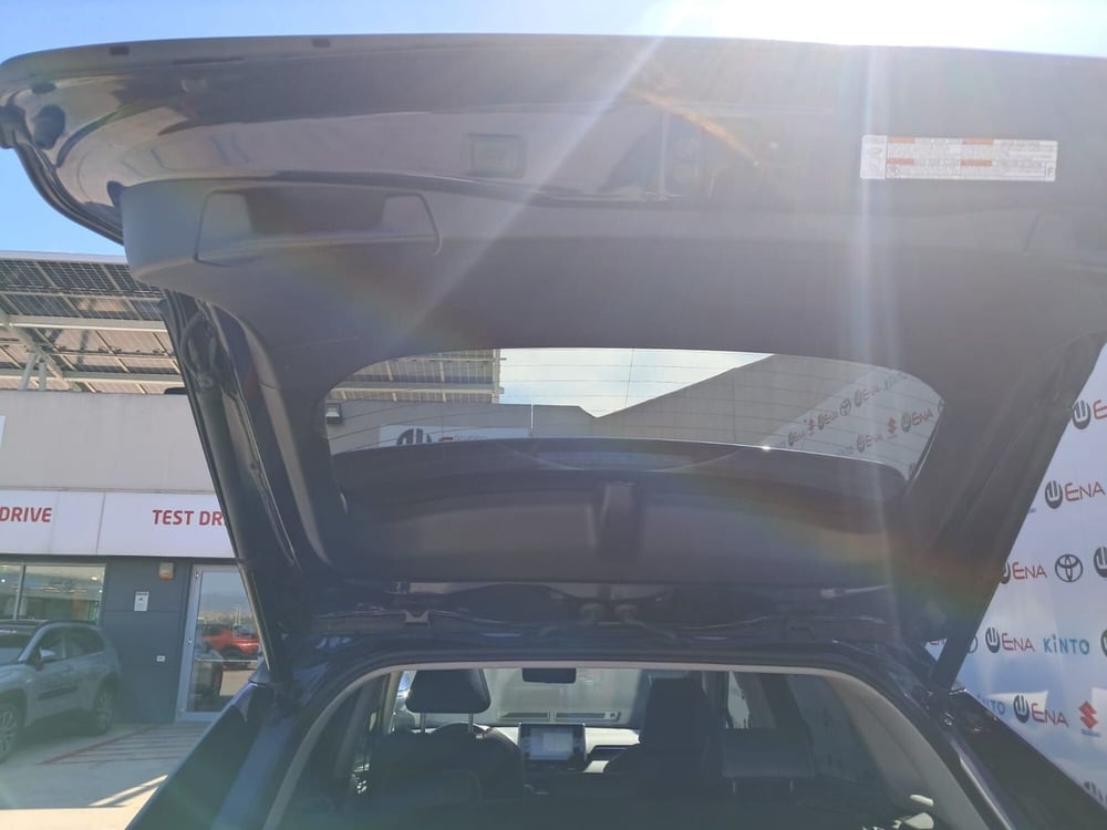 Toyota Rav4 usata a Cagliari (11)