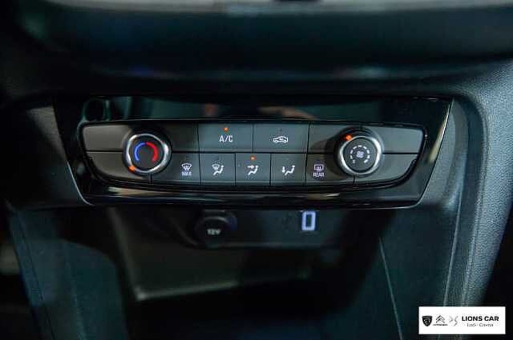 Opel Corsa nuova a Lodi (19)