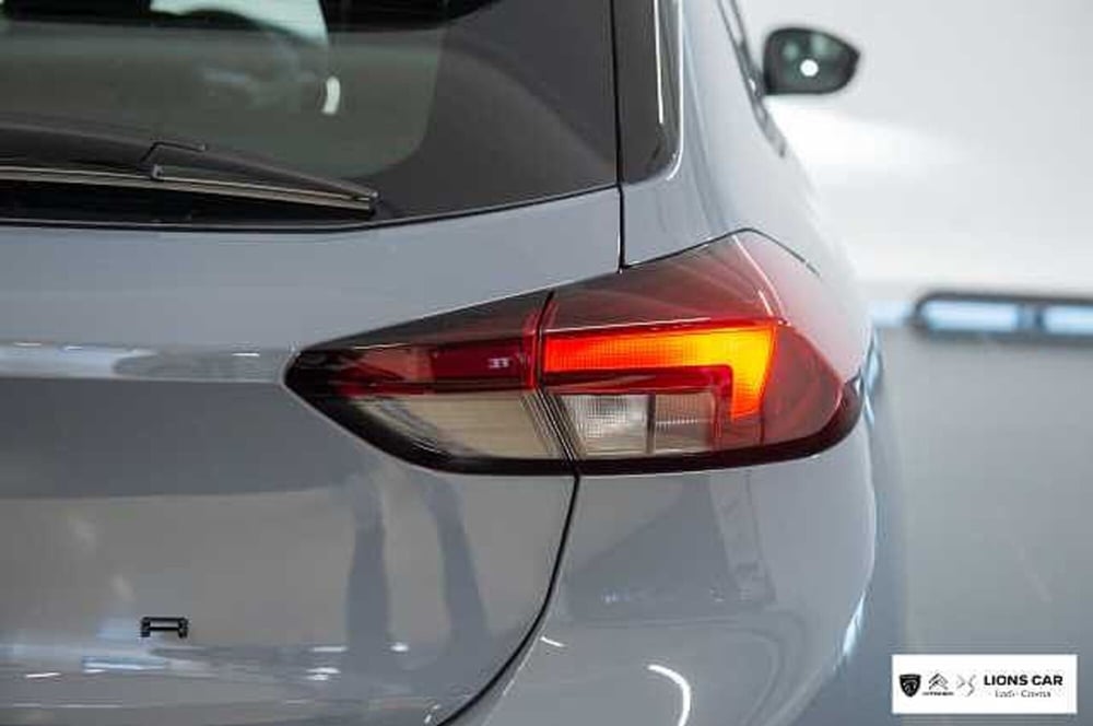Opel Corsa nuova a Lodi (6)