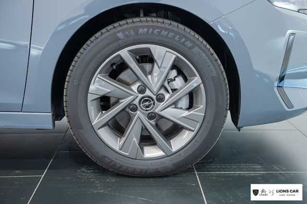 Opel Corsa nuova a Lodi (7)