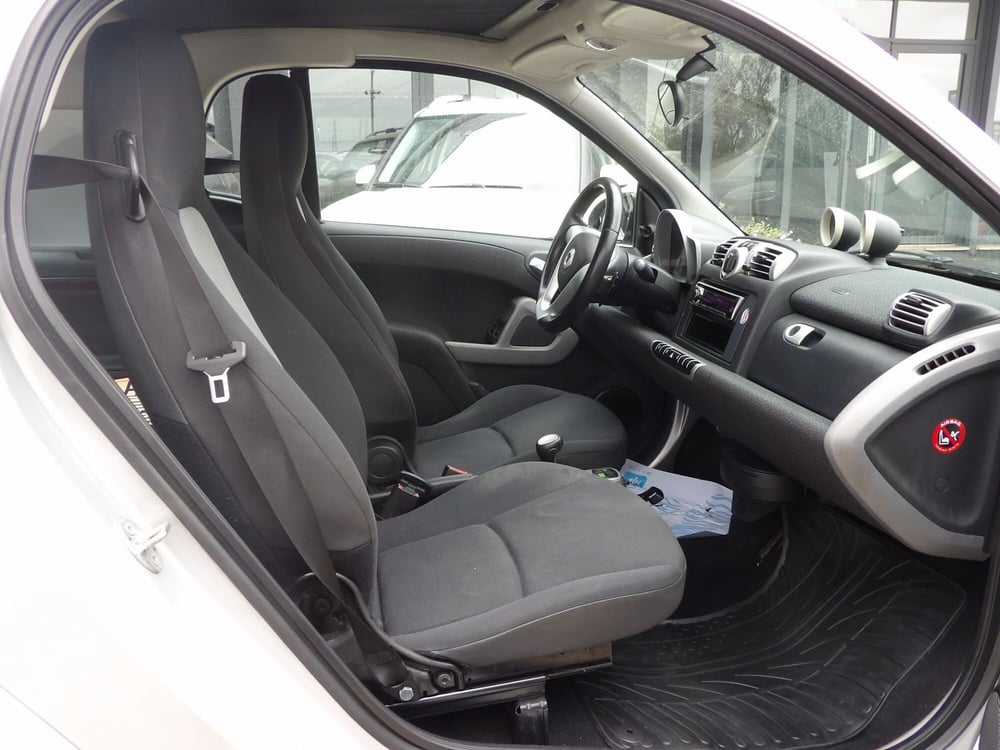 smart Fortwo usata a Catania (8)