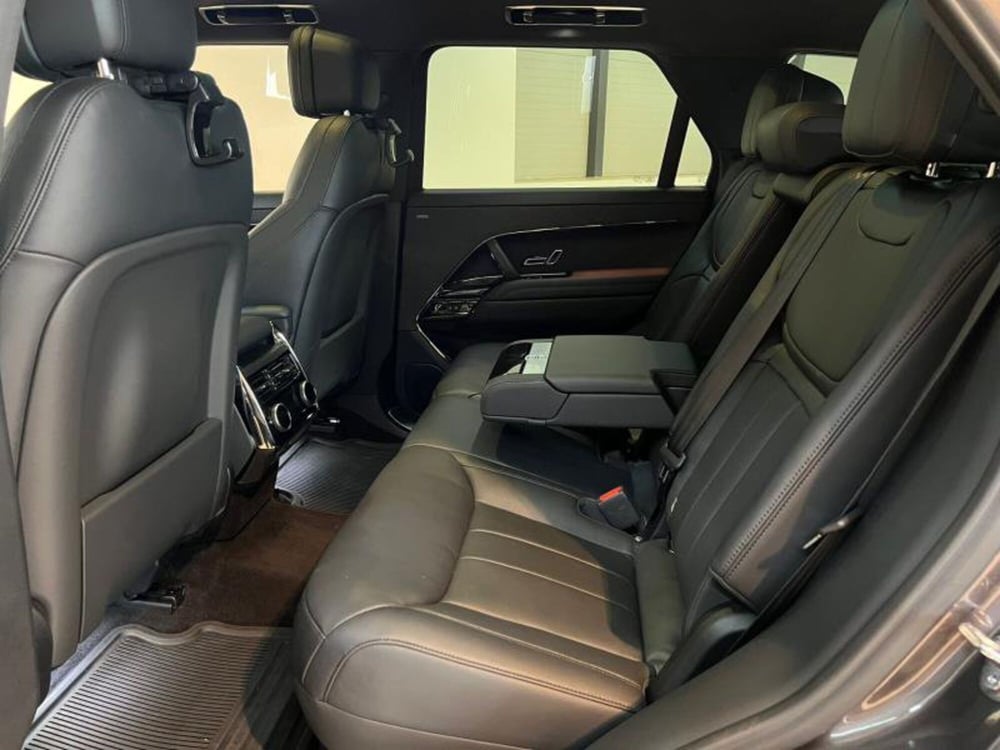 Land Rover Range Rover Sport usata a Venezia (5)
