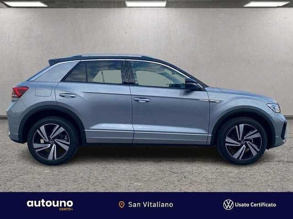 Volkswagen T-Roc nuova a Napoli (6)