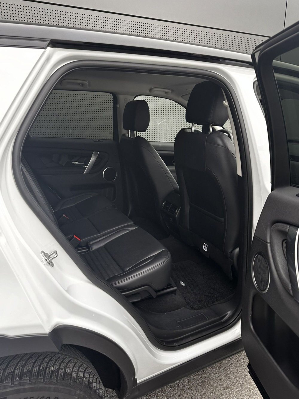 Land Rover Discovery Sport usata a Chieti (5)