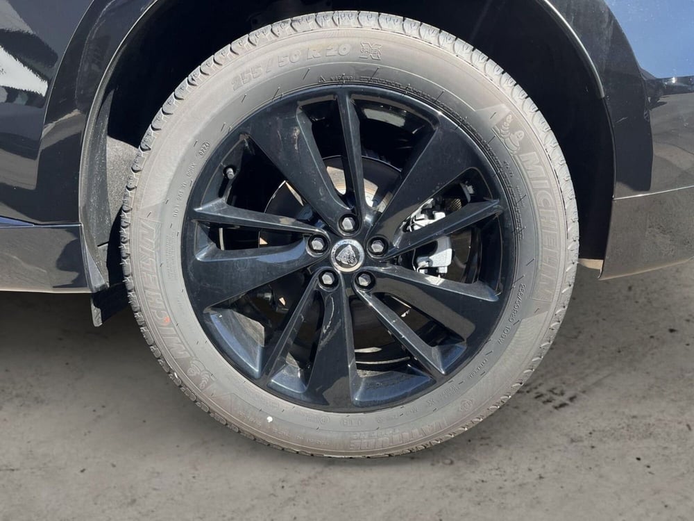 Jaguar F-Pace nuova a Catania (9)