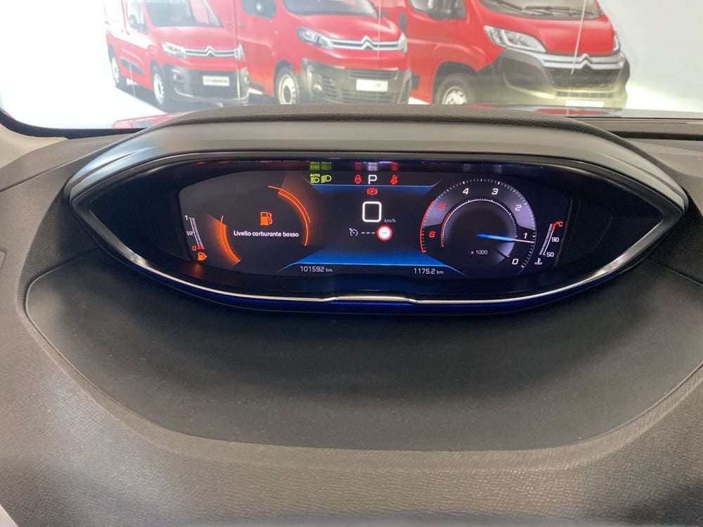 Peugeot 3008 usata a Vicenza (18)