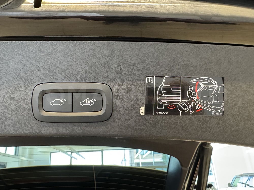 Volvo XC40 usata a Forlì-Cesena (13)