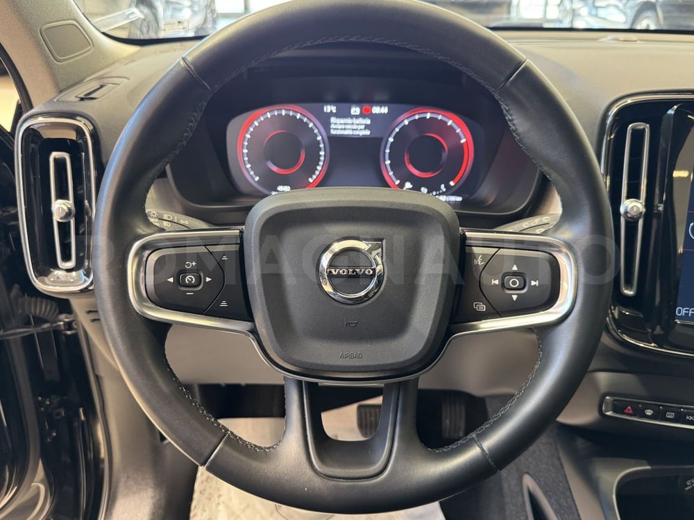 Volvo XC40 usata a Forlì-Cesena (9)