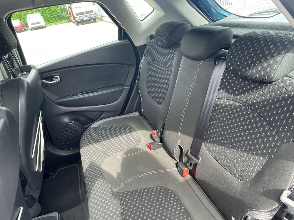 Renault Captur usata a Latina (15)