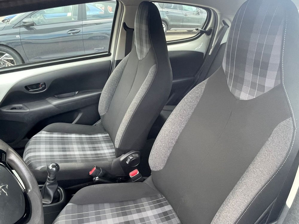 Peugeot 108 usata a Latina (12)