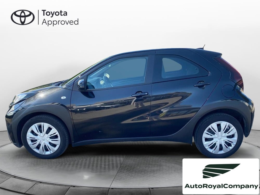 Toyota Aygo X usata a Roma (11)