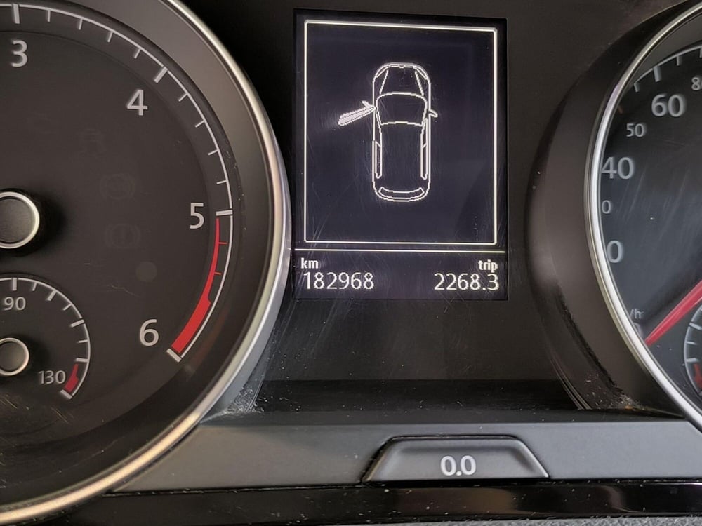 Volkswagen Golf usata a Udine (13)