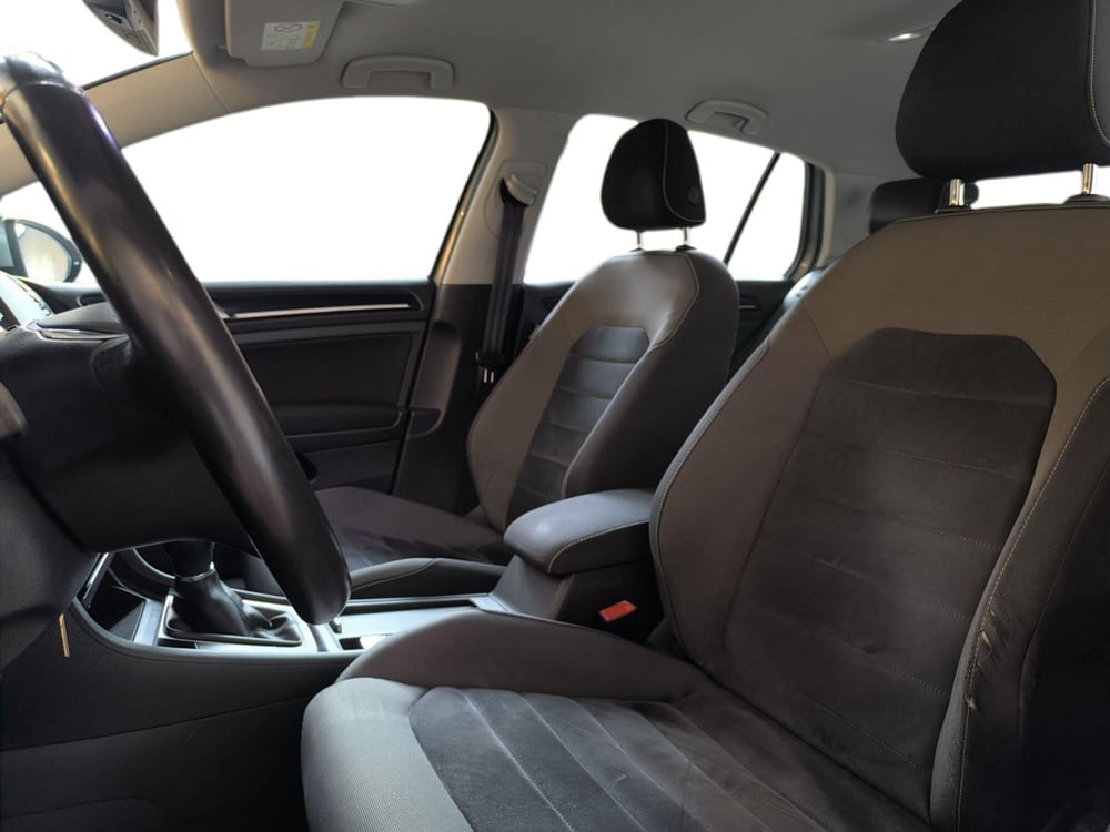 Volkswagen Golf usata a Udine (8)