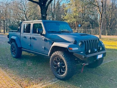 Jeep Gladiator 3.0 Diesel V6 Overland del 2022 usata a Verona