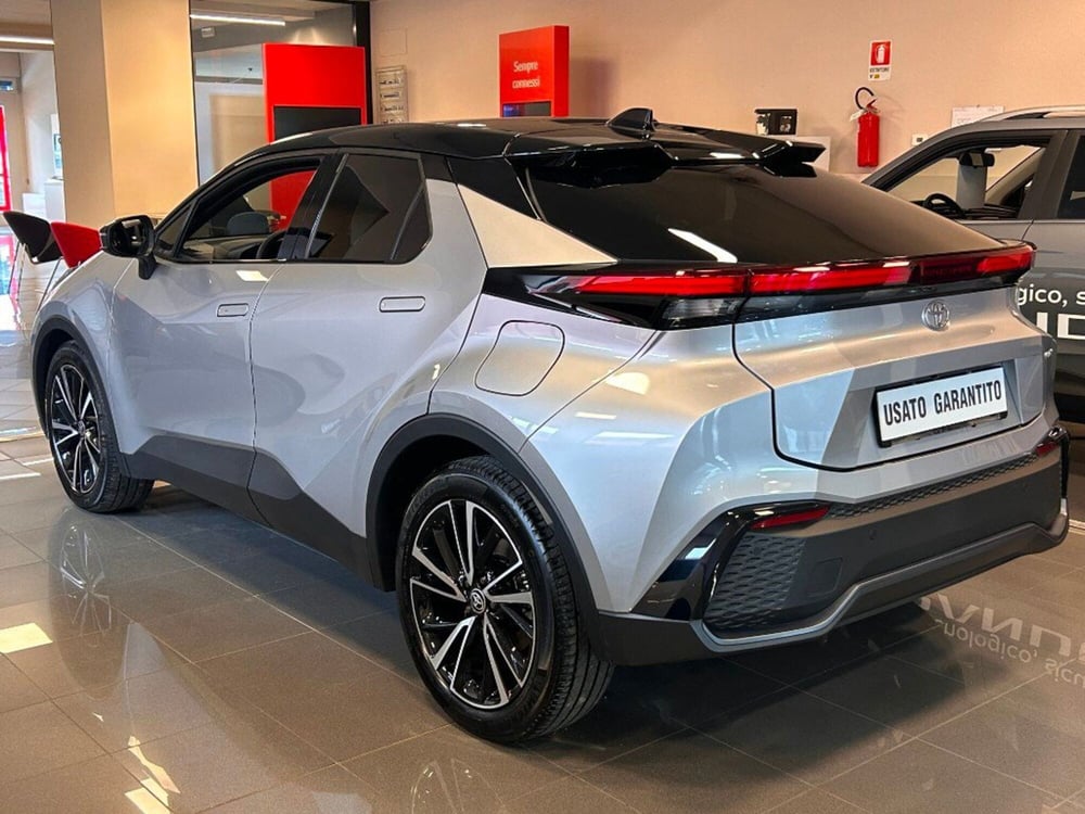 Toyota Toyota C-HR usata a Verona (3)