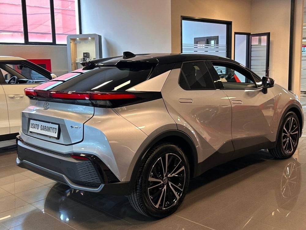 Toyota Toyota C-HR usata a Verona (4)
