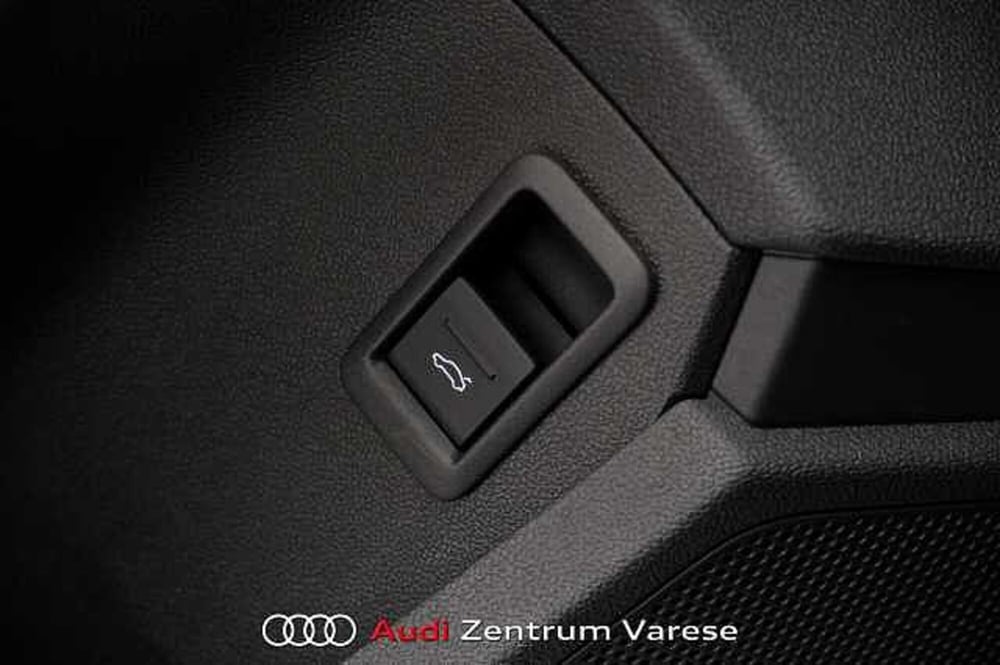 Audi S3 Sportback usata a Varese (16)