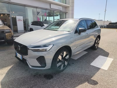 Volvo XC60 T6 Recharge AWD Plug-in Hybrid aut. Ultimate Dark del 2023 usata a Reggio Calabria
