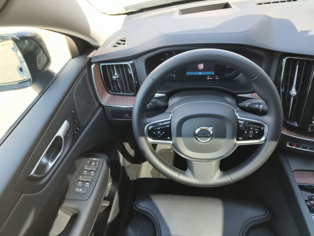 Volvo XC60 usata a Reggio Calabria (12)