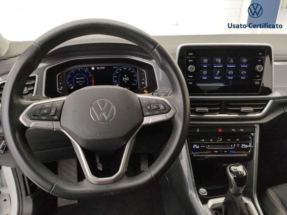 Volkswagen T-Roc usata a Varese (14)