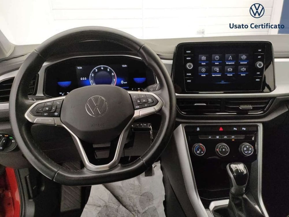 Volkswagen T-Roc usata a Varese (12)
