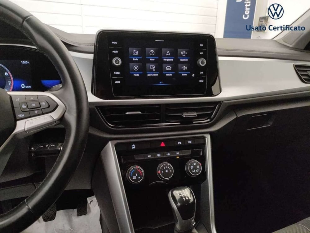 Volkswagen T-Roc usata a Varese (13)