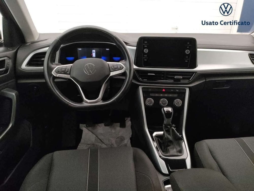 Volkswagen T-Roc usata a Varese (15)