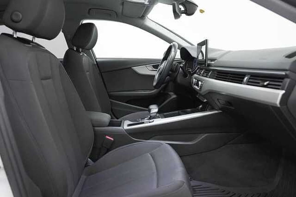 Audi A4 Avant usata a Como (8)