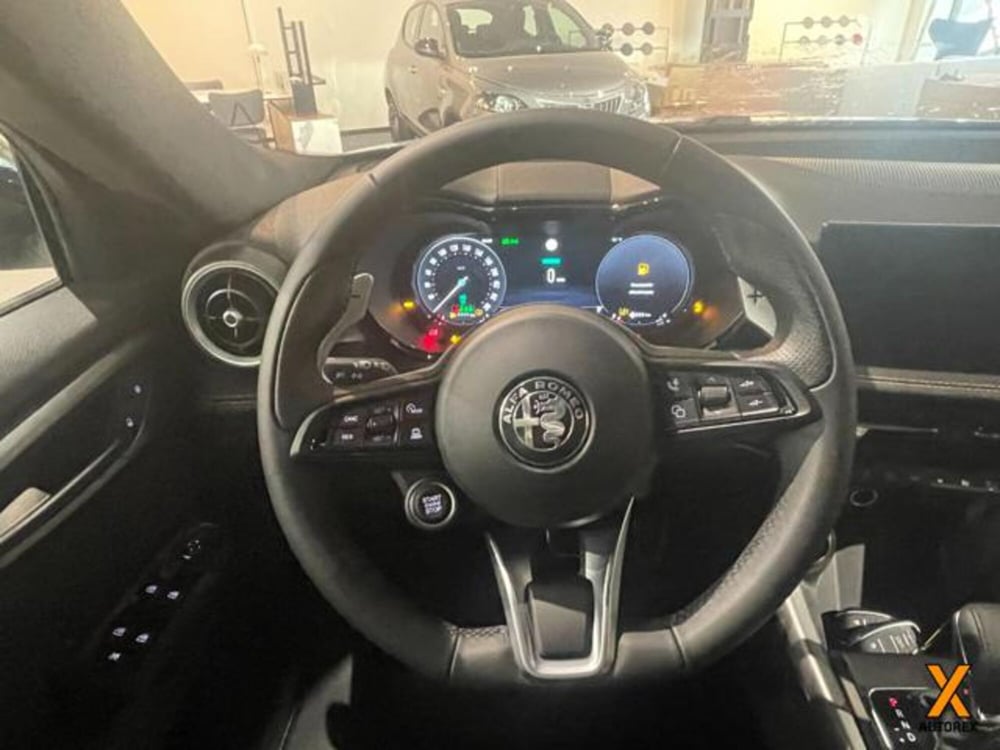 Alfa Romeo Tonale nuova a Varese (13)