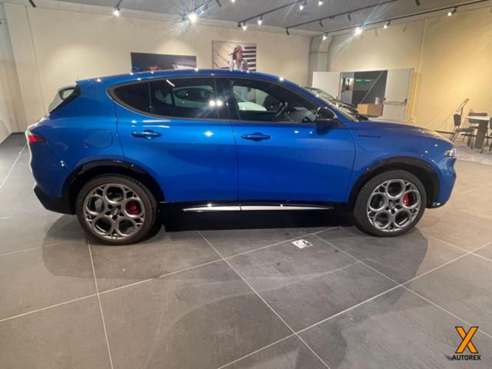 Alfa Romeo Tonale nuova a Varese (5)