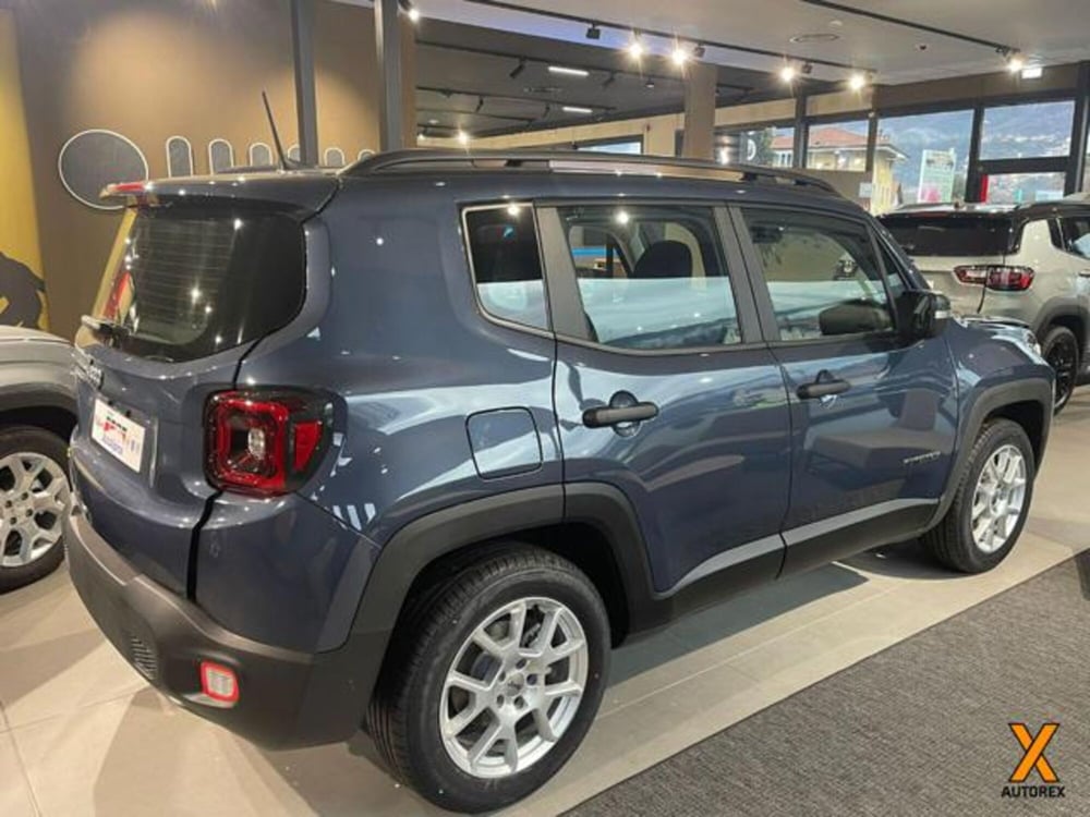 Jeep Renegade nuova a Varese (7)