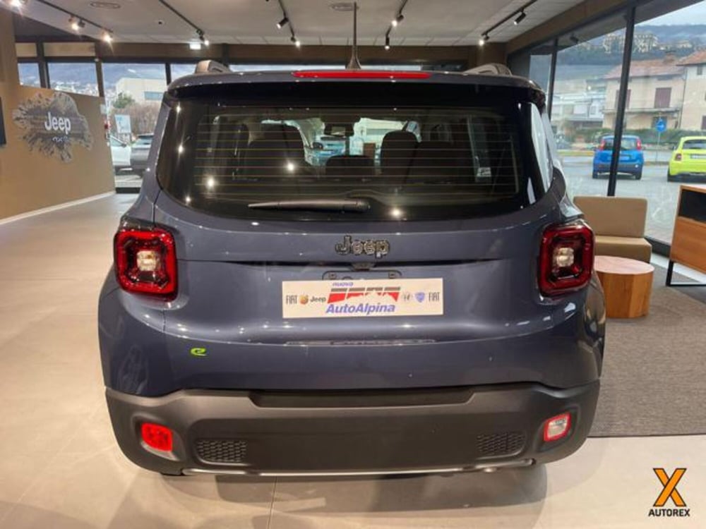 Jeep Renegade nuova a Varese (8)