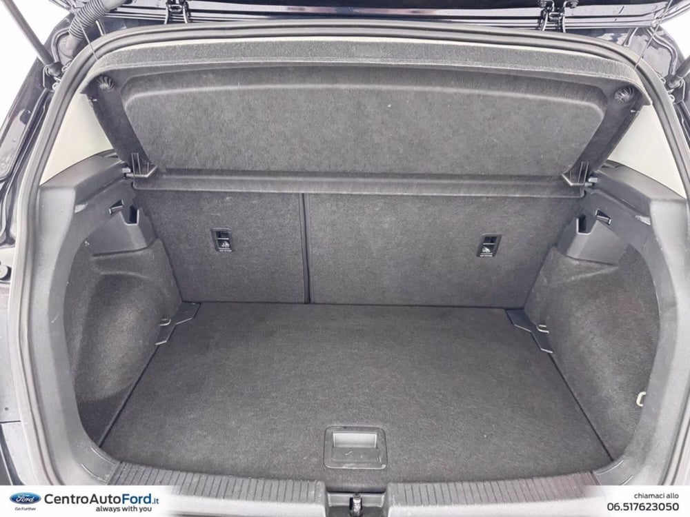 Volkswagen T-Cross usata a Roma (11)