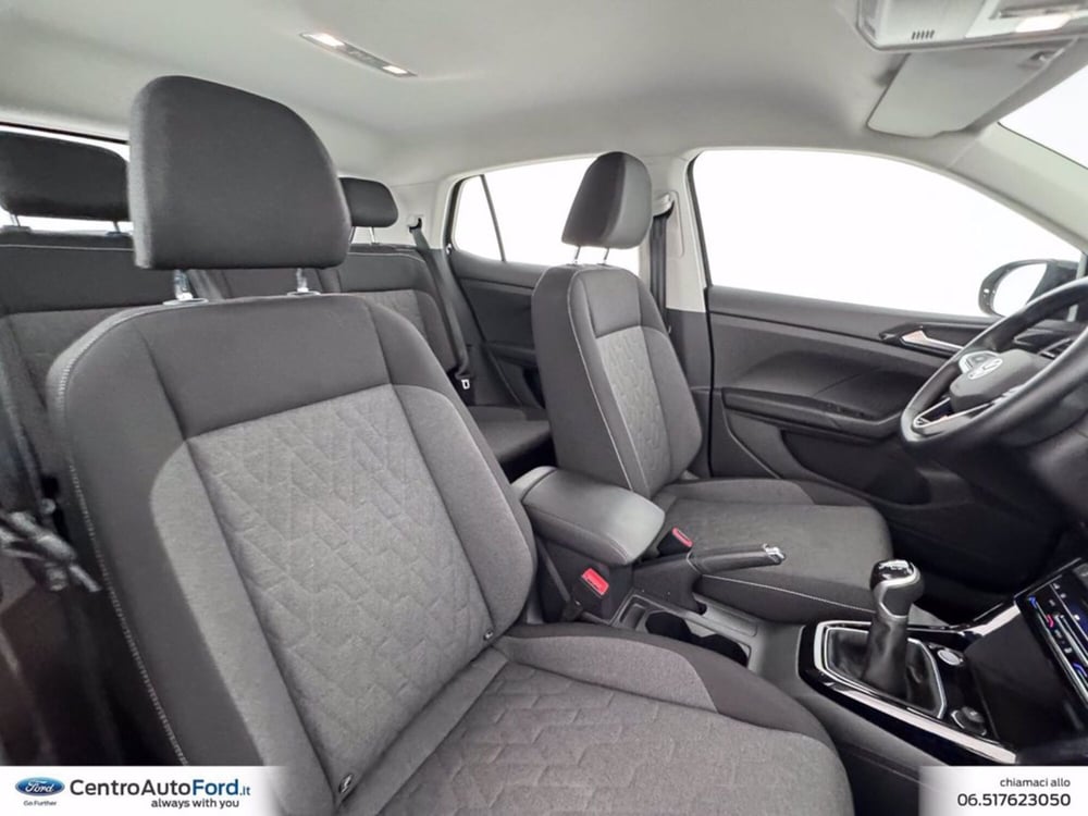 Volkswagen T-Cross usata a Roma (7)
