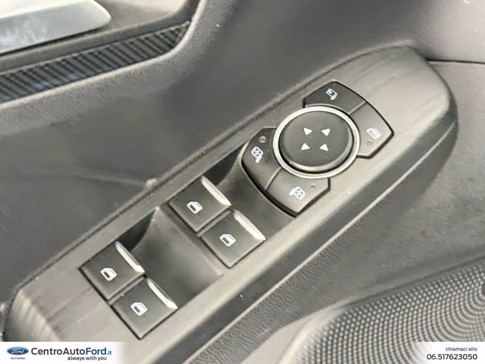 Ford Kuga usata a Roma (20)