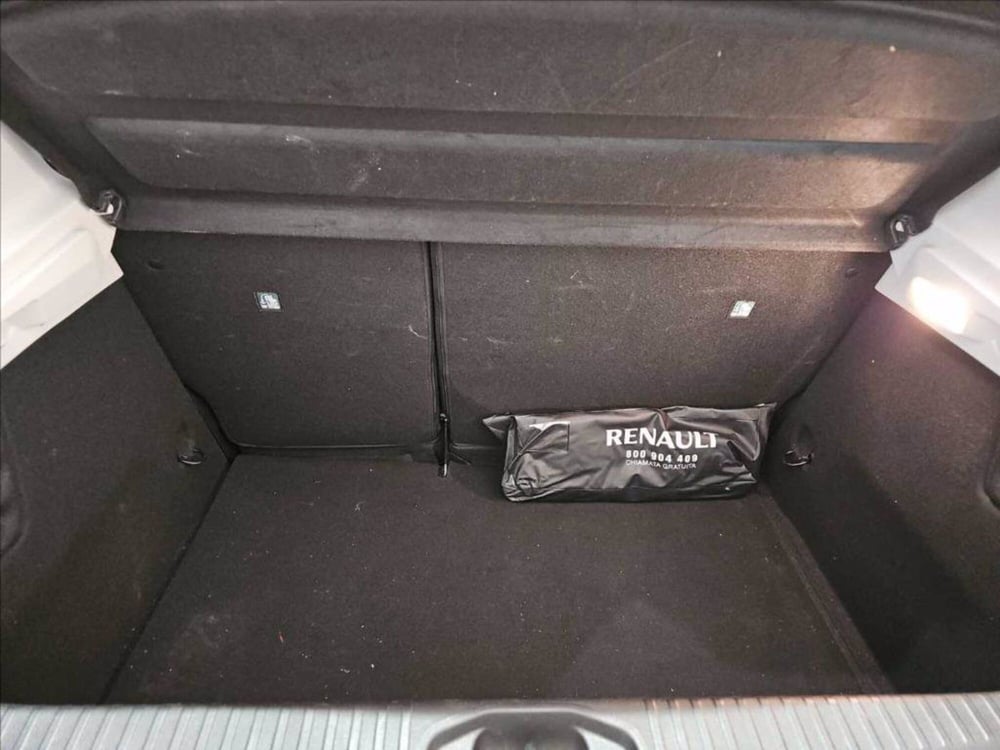 Renault Clio usata a Palermo (18)