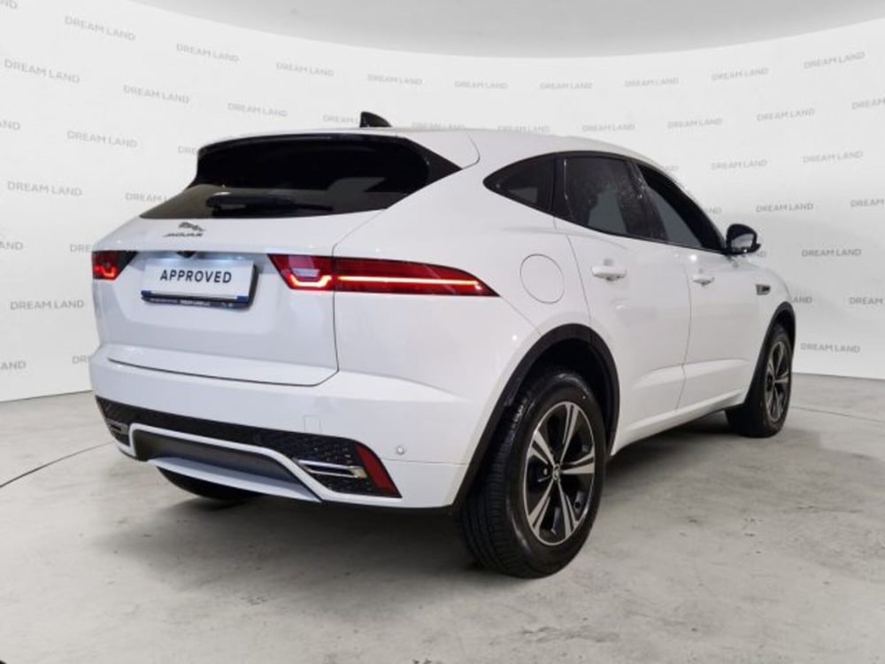Jaguar E-Pace usata a Livorno (2)