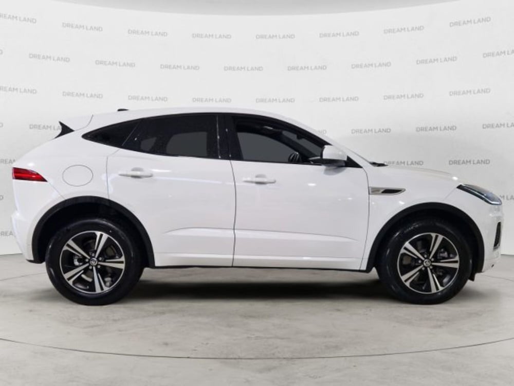 Jaguar E-Pace usata a Livorno (6)