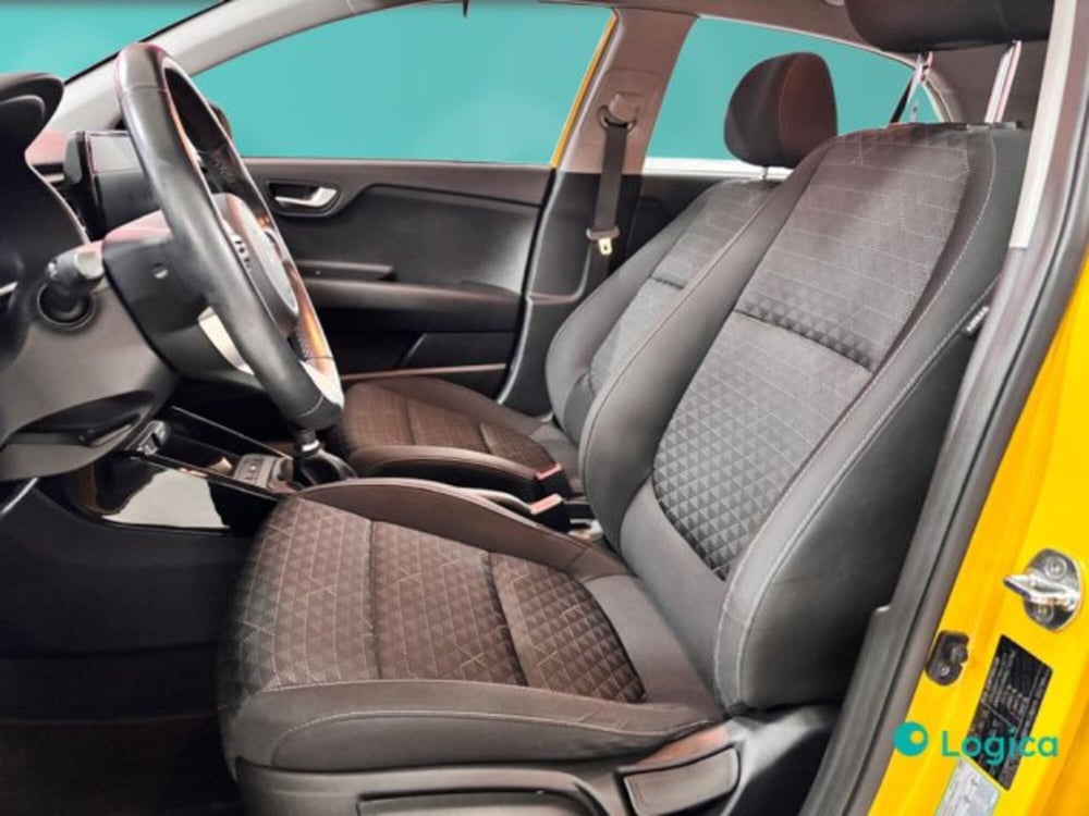 Kia Rio usata a Torino (10)