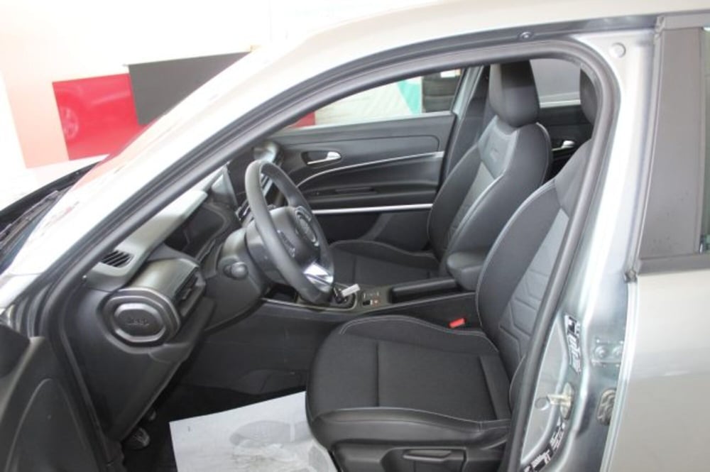 Jeep Avenger usata a Terni (7)